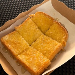 ปังปิ้งเนยนม (ขนมปังฟาร์มเฮ้าส์)