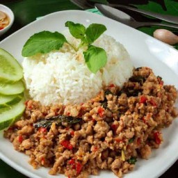 กะเพรา 3 สาขา