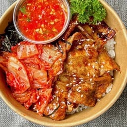 ข้าวหน้า หมูกิมจิ