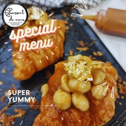 ครัวซองแมคคาเดเมีย Croissant Caramel Macademia ซอสคาราเมล ดี้ยย อร่อยสุดๆ