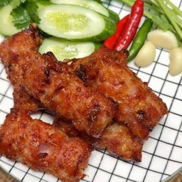 แหนมย่าง5ชิ้น