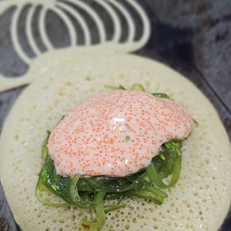 ยำสาหร่าย ไข่กุ้ง