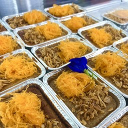 D.หม้อแกงถั่วทอง