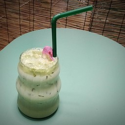 มัทฉะลาเต้