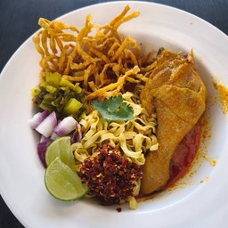 ข้าวซอยต้นตำหรับ