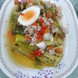 ยำมะเขือยาว