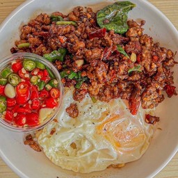 ข้าวหน้า หมูสับกะเพรา