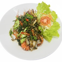 กุ้งแม่น้ำผัดพริกไทยดำ 5 ตัว