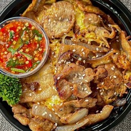 ข้าวหน้า หมูสไลด์ ญี่ปุ่น