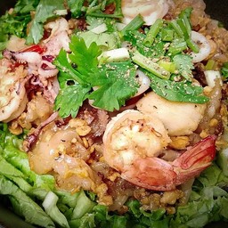 ก๋วยเตี๋ยวคั่วทะเล