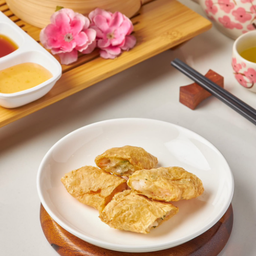 ฟองเต้าหู้ไส้กุ้งทอด (2ชิ้น)