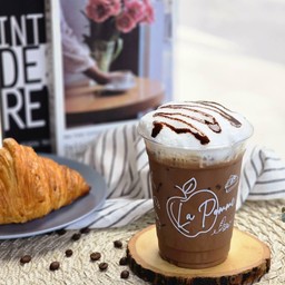 Iced Mocha เพิ่มความอร่อย ด้วยซอสช็อคโกเเลตเข้มข้ม ห้ามพลาด