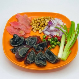 ไข่เยี่ยวม้าทรงเครื่อง