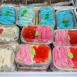 เค้กหน้าครีม  คละรส