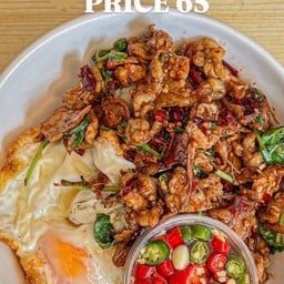 ข้าวหน้า กะเพราเนื้อ