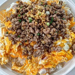 ข้าวไข่ขยี้หมูสับรวน