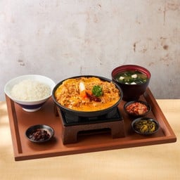 ชุดมันกุ้งลาวาไข่ข้น และคัตสึไก่