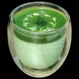 มัทฉะลาเต้ร้อน