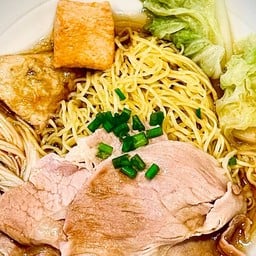 บะหมี่น้ำดำ
