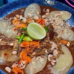 ยำส้มโอทรงเครื่อง