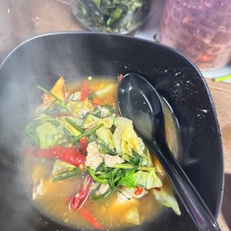 แกงอ่อมหมู