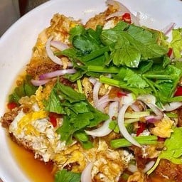 ยำไข่ดาว