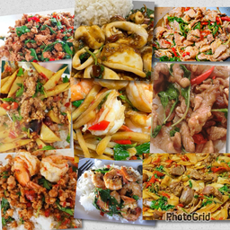 กระเพราทะเลกับข้าว+ข้าว+ไข่ดาว