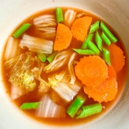 แกงส้มผักรวมกุ้ง 3 รส
