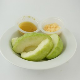 ฝรั่งจิ้มสองใจ (White Story x Oh! Veggies)