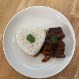 ข้าวหน้าหมูฮ้องสูตรภูเก็ต