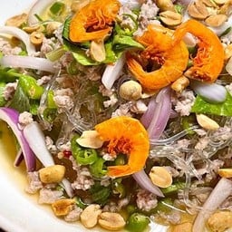 ยำวุ้นเส้นโบราณ