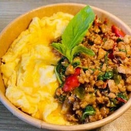 ข้าวไข่ข้น By ป.ตรี