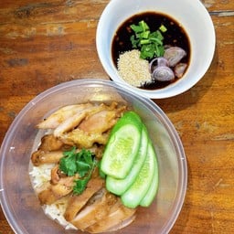 ข้าวหน้าไก่ย่างซอส