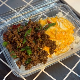 หะเพราเนื้อสับไข่ขยี้