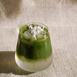 มัทฉะมะพร้าว (ไม่นม)