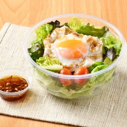 สลัดหมูชาบูราดซอสต้นหอมญี่ปุ่น