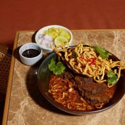 ข้าวซอยเนื้อ