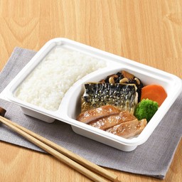 ปลาซาบะและหมูโชยุโคจิย่างถ่าน
