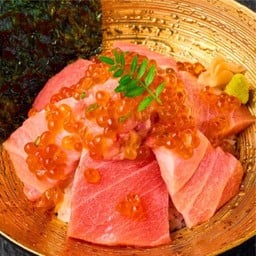 ด้งมากูโระทรีโอ