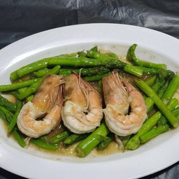 หน่อไม้ฝรั่ง ผัดกุ้งสด