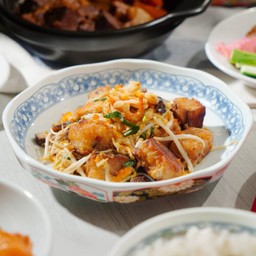 ผัดขนมผักกาดทรงเครื่อง