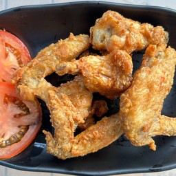 ปีกไก่ทอด น้ำปลา