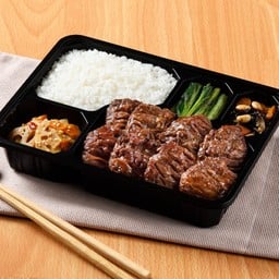 แก้มหมูย่างถ่านกับซอสเซนไดมิโสะ