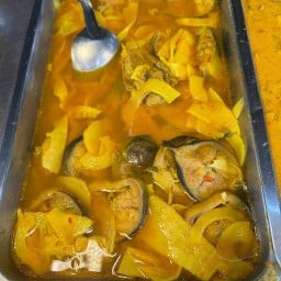 เจ้หมวย หัวรั้ว