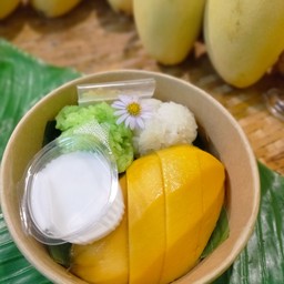Mana-mango sticky rice นาคา
