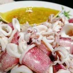 หมึกสดลวกจิ้ม