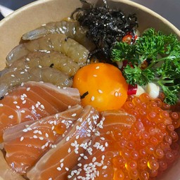 ข้าวด้งแซลมอน+กุ้งพรีเมี่ยม