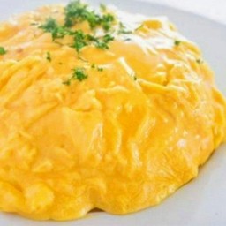 ข้าวไข่ข้น