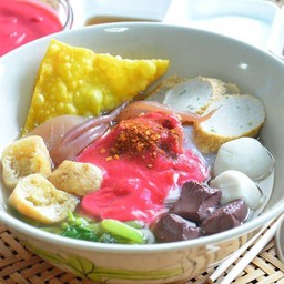 ก๋วยเตี๋ยวเย็นตาโฟร์