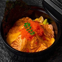 ด้งปลาแซลมอนเผาไฟ